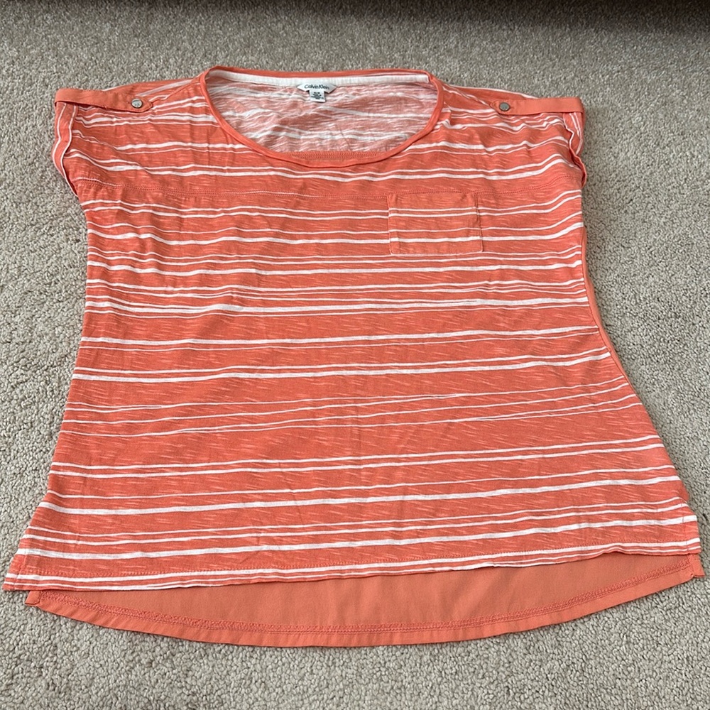 Calvin Klein shirt sleeves tee